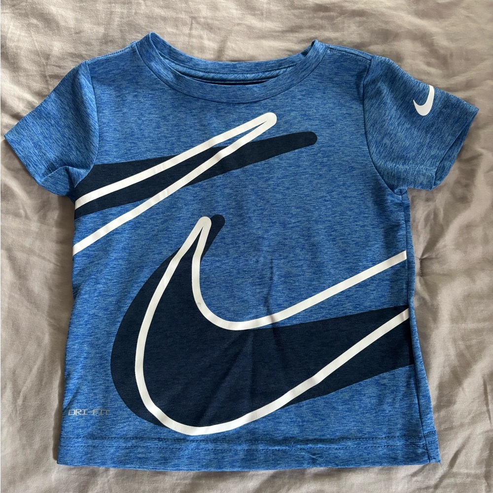 Nike Toddler Blue Graphic swoosh Dri-Fit T-Shirt 2T